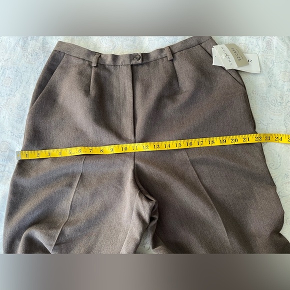 Liz Claiborne Women's Brown Straight Leg Pants, high rise tall‎ length - Picture 4 of 14